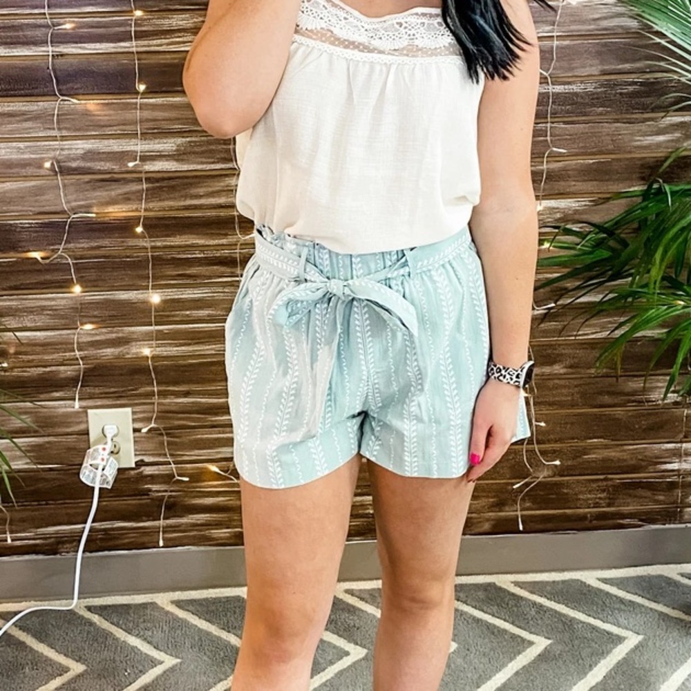 Mint greened patterned fabric tie shorts
